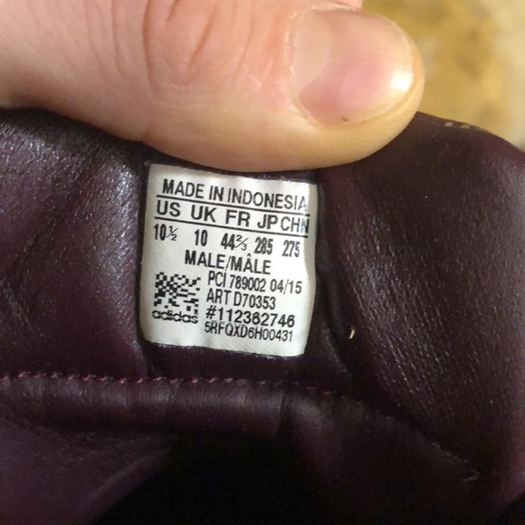 Adidas shoes - Picture 3 of 4